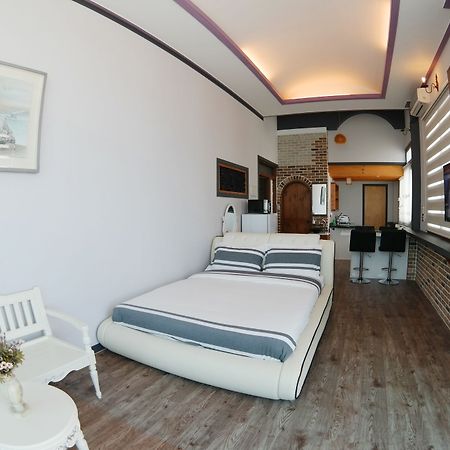 Gangneung White Beach Pension מראה חיצוני תמונה