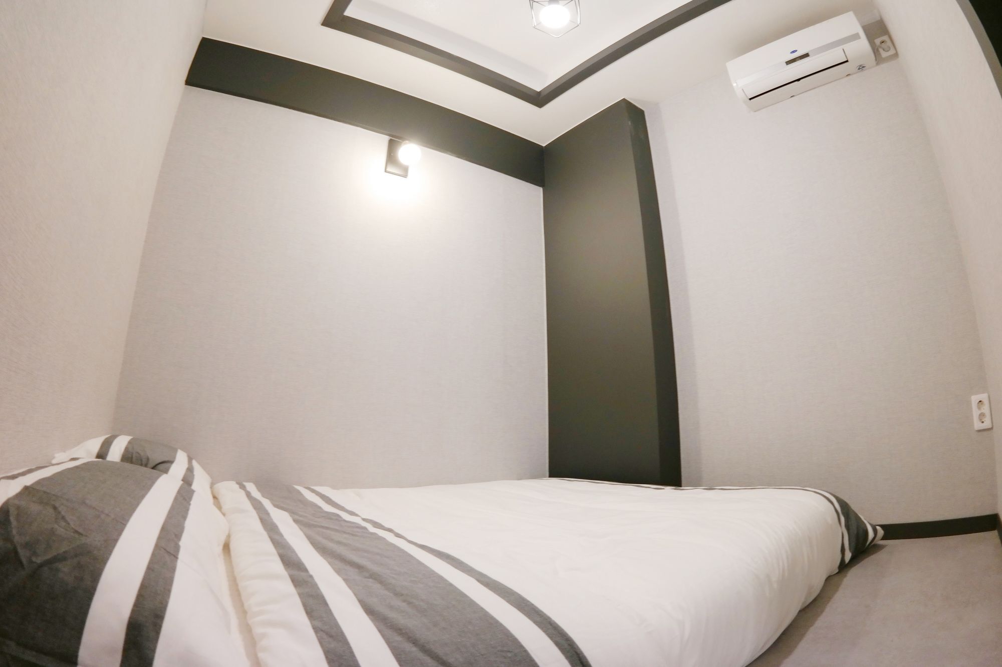 Gangneung White Beach Pension מראה חיצוני תמונה