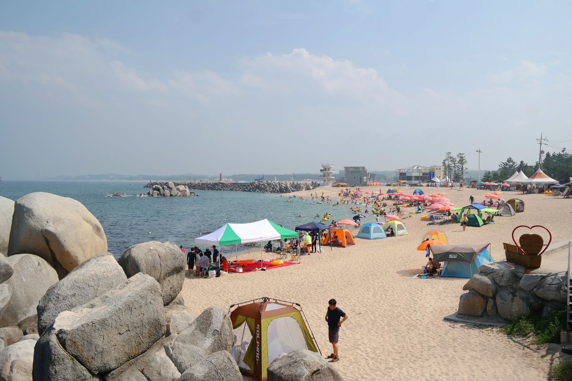 Gangneung White Beach Pension מראה חיצוני תמונה